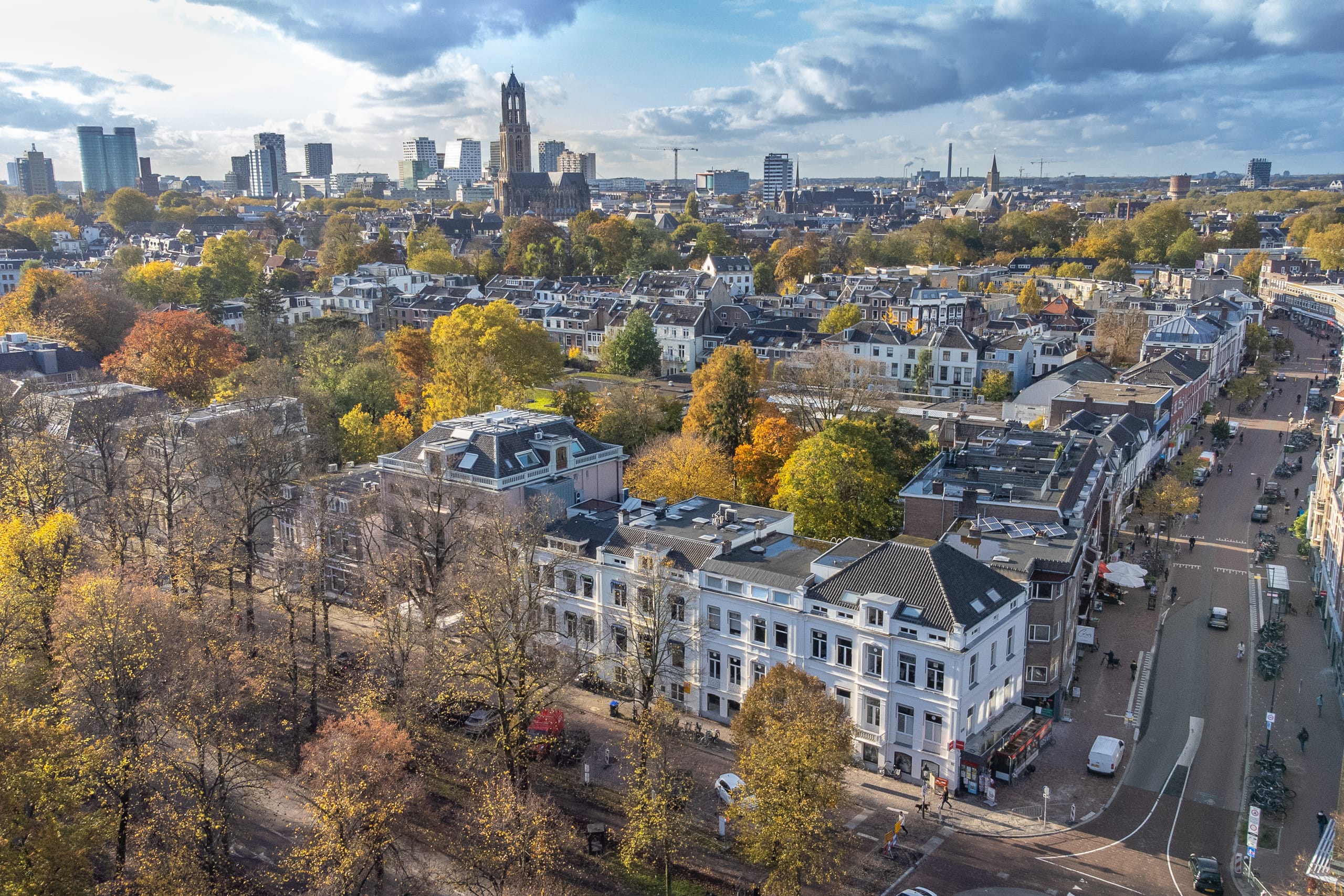 Luchtfoto van een Nederlandse woonwijk